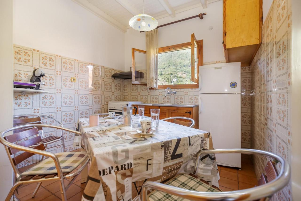 Dragana apartments Ipsos Bagian luar foto