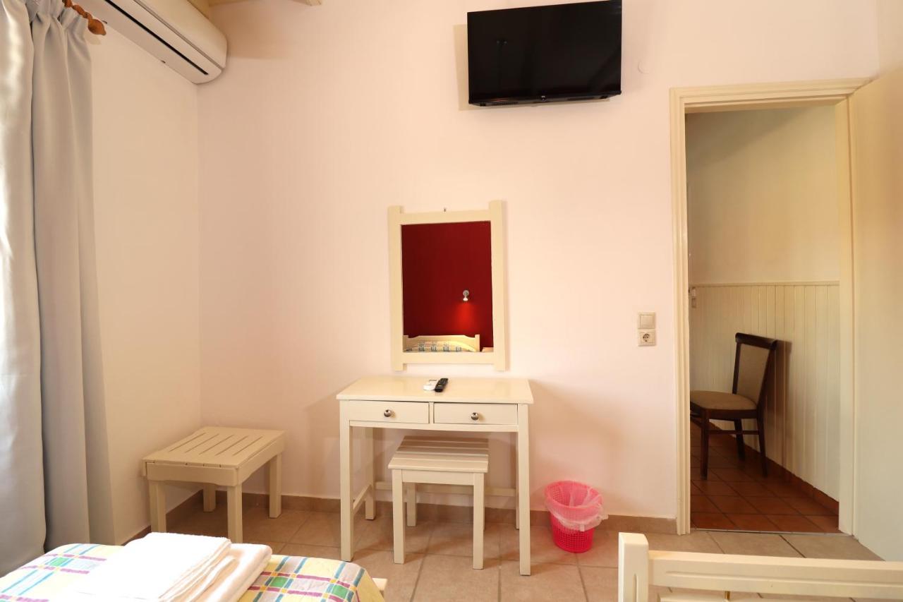 Dragana apartments Ipsos Bagian luar foto
