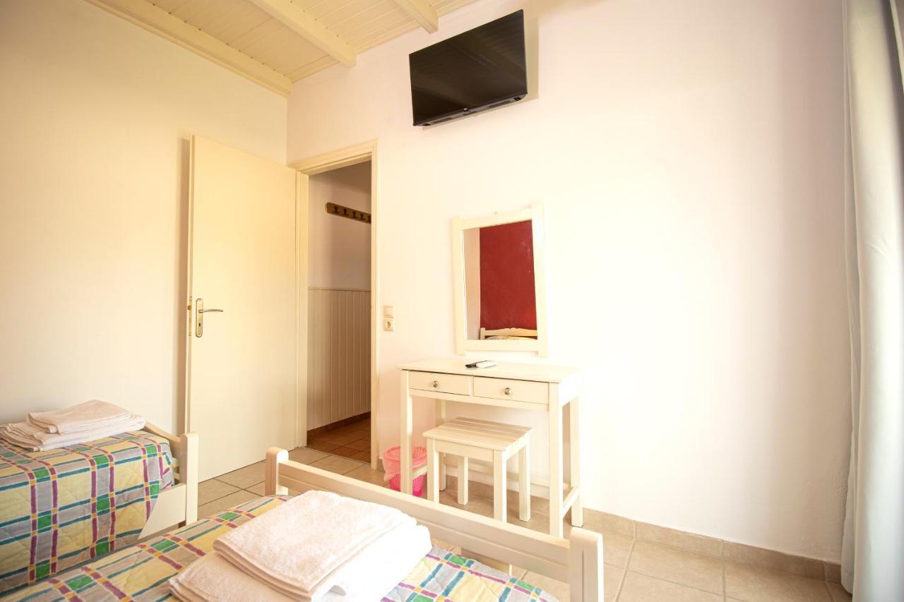 Dragana apartments Ipsos Bagian luar foto